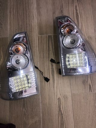 Pilotos-faros traseros Toyota Land Cruiser KDJ