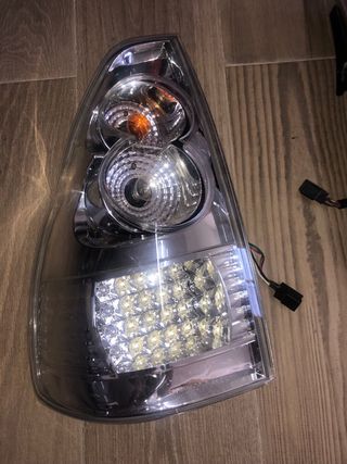 Pilotos-faros traseros Toyota Land Cruiser KDJ