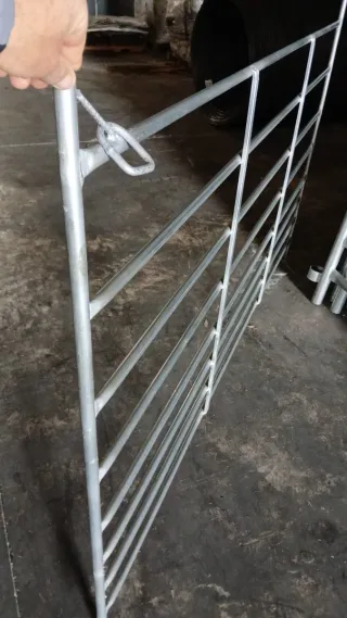 Vallas metálicas para ovejas y cabras