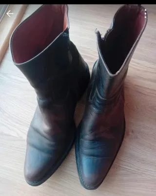 Botas de piel para hombre