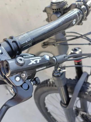 Bicicleta Trek Top Fuel 9.8 SL doble suspension