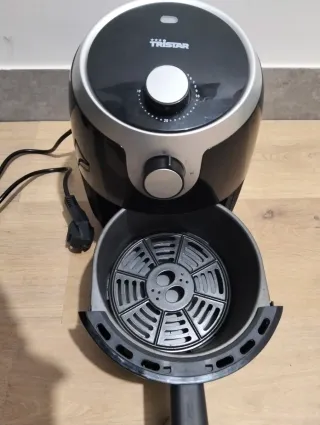 Freidora de aire Tristar pequeña