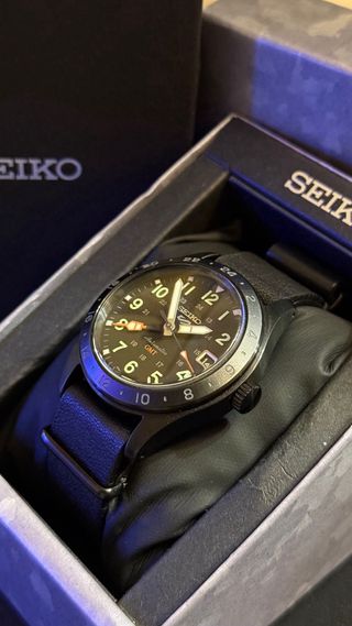 Reloj Seiko 5 SSK025K1 GMT Field