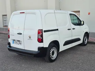 Peugeot Partner 2021