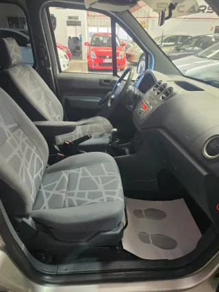Ford Tourneo Connect 1.8tdci 115cv,159.000k,5/2012