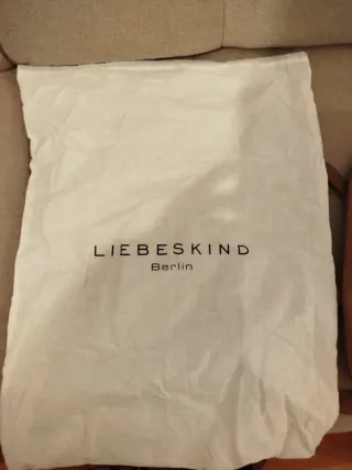 Bolso de piel marrón