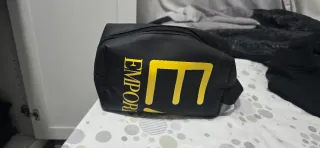 Neceser Emporio Armani Negro y Amarillo