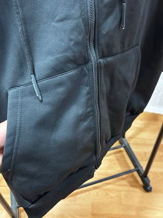 Sudadera con capucha y forro polar