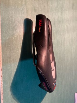 Sillín ISM Adamo Racing Gel