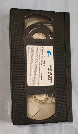 Film 'Tutti i cani vanno in cielo'