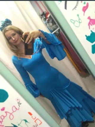 Vestido Flamenca Azul con Volantes