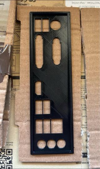 Piastra I/O Shield per Scheda Madre