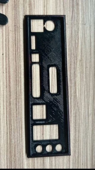 Piastra I/O Shield per Scheda Madre