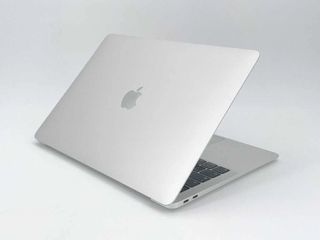 Macbook Air 13' 2019 Plata