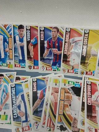 Más de 100 cartas Adrenalyn XL 2015-2016