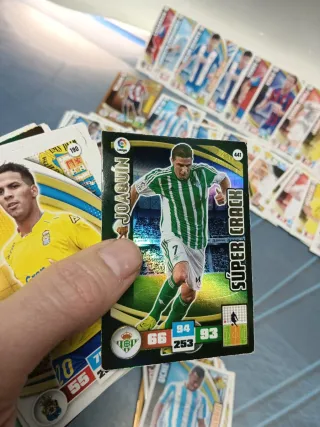 Más de 100 cartas Adrenalyn XL 2015-2016