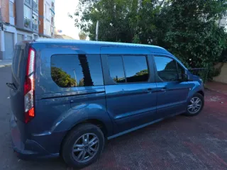 Alquiler Furgoneta 7plazas Viajes privados etc.