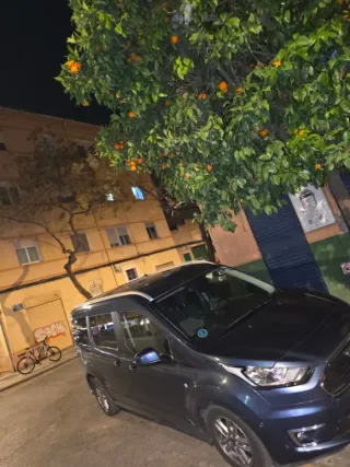 Alquiler Furgoneta 7plazas Viajes privados etc.