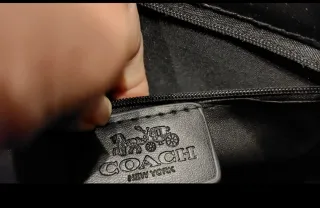 Borsa Coach con stampa ciliegie