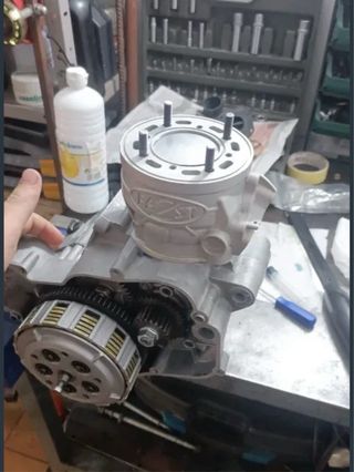 Aprilia RS4 Moto Deportiva Negra