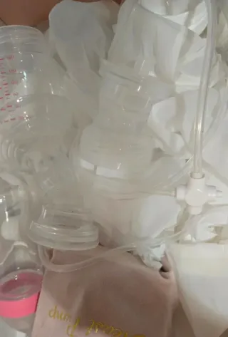 Sacaleches Eléctrico Rosa