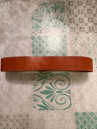 Cinturón de cuero vintage marrón