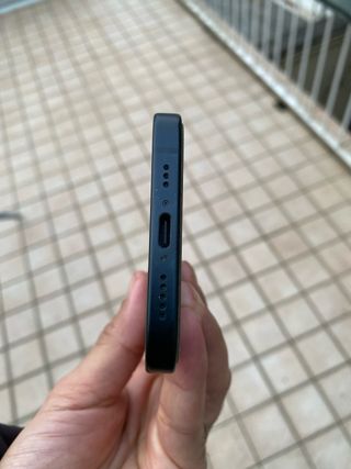 Apple iPhone 15 89% batteria