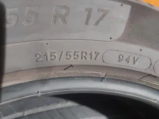 Michelin  215/55/17 94V