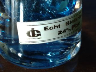 Vaso vetro blu pulegoso (24%Pbo)