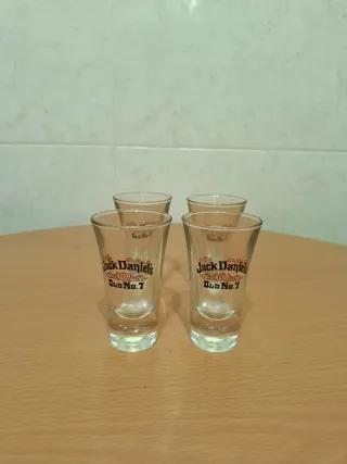 4 Copos Shot Jack Daniels Old No.7