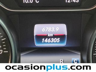 Mercedes-Benz GLA 180 90 kW (122 CV)