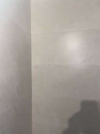 Lote de baldosas crema 30x90 cm