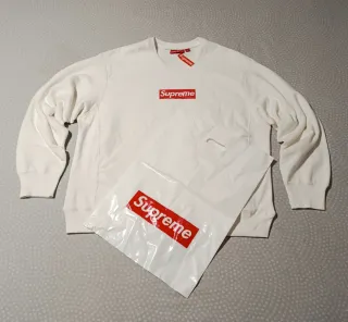 Sudadera Supreme Blanca