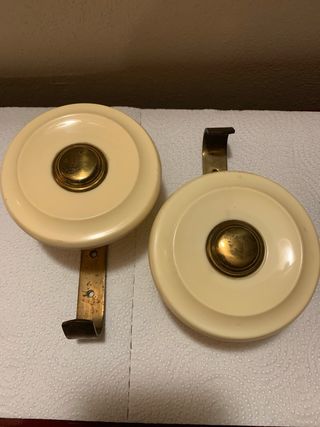2 Appendiabiti Ottone e Bachelite Bianca