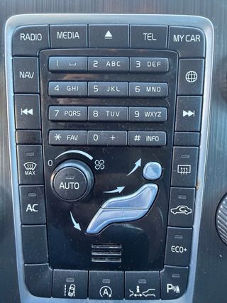 Volvo XC60 2015 D4 2.0 190cv Azul - Cuero negro