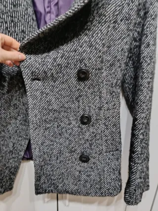 Abrigo corto jaspeado gris