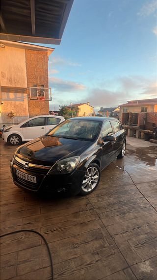 Opel Astra 2004 1.9 CDTI