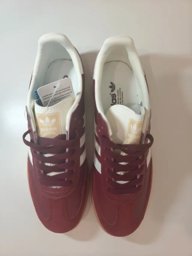 adidas gazelle silver green womens Adidas Samba OG Cherry  SNEAKERPASTA