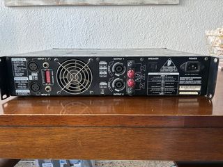 Behringer EP1500 Amplificador de Potencia/etapa