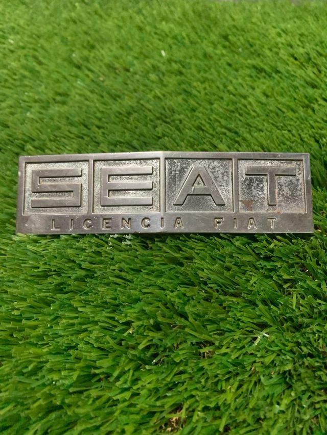 Anagrama Seat 132 Original Metálico Emblema logo