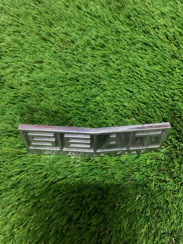 Anagrama Seat 132 Original Metálico Emblema logo