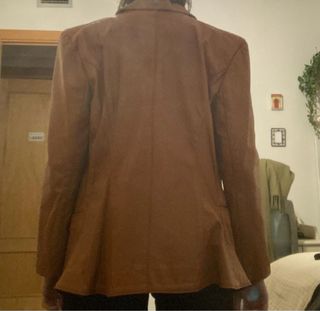 Chaqueta de cuero camel