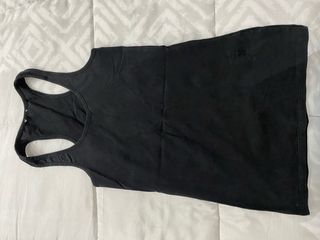 Camiseta tirantes negra básica