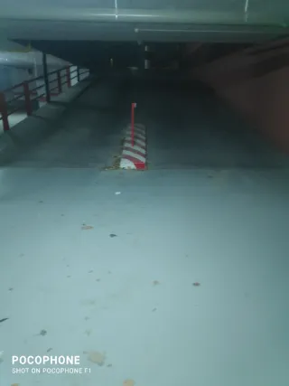 ALQUILO GARJE COCHE GRANDE ZONA DE PARQUE EUROPA