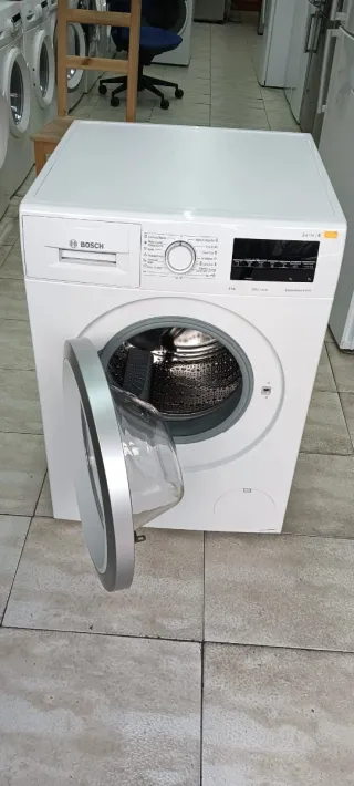 LAVADORA CARGA FRONTAL BOSCH 9 KG A+++