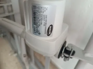 Cama articulada metálica