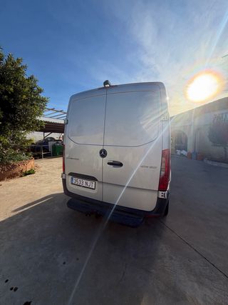 Mercedes-Benz Sprinter 214CDI