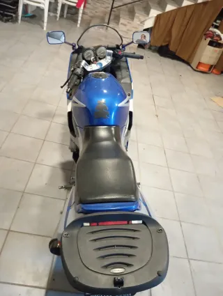 Kawasaki ZZR 600 - Moto deportiva