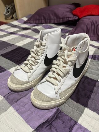 Nike Blazer Mid '77 Vintage Blancas