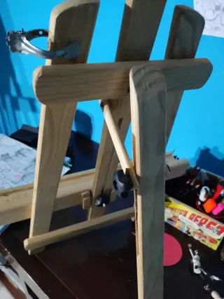 Caballete de madera para pintar